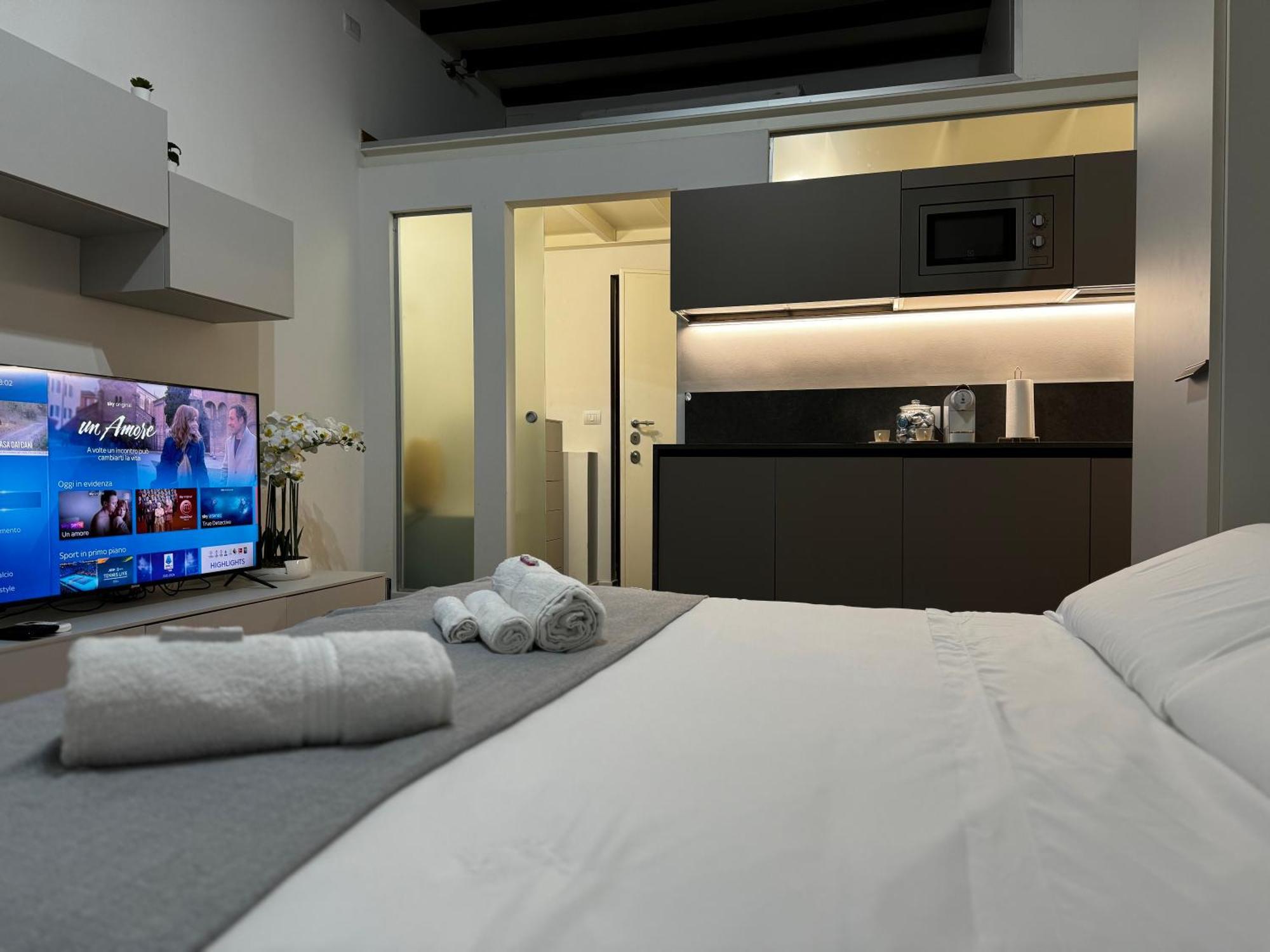 Regina Milano In Corso Lodi - Sky Tv, Wifi E Breakfast Box Apartman Kültér fotó
